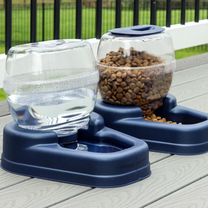 Bergan Llc Petite Gourmet Bebedero Azul de Gravedad para Perro y Gato, 5.6 L