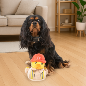 FuzzYard Ducks at Work Pato de Peluche Diseño Bombero para Perro, Mediano FuzzYard Ducks at Work Pato de Peluche Diseño Bombero para Perro, Mediano