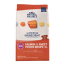 Natural Balance Alimento Natural de Ingredientes Limitados Libre de Granos para Perro Adulto Raza Pequeña Receta Salmón y Camote, 1.8 kg Natural Balance Alimento Natural de Ingredientes Limitados Libre de Granos para Perro Adulto Raza Pequeña Receta Salmón y Camote, 1.8 kg